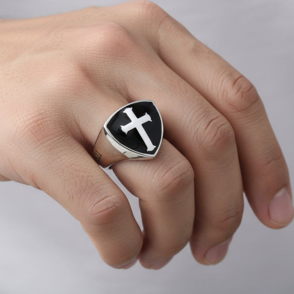 R2 Shield Cross Ring